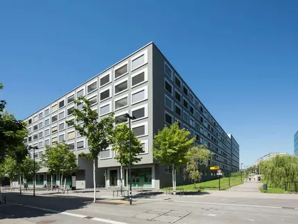 Opfikon, Lindbergh-Allee